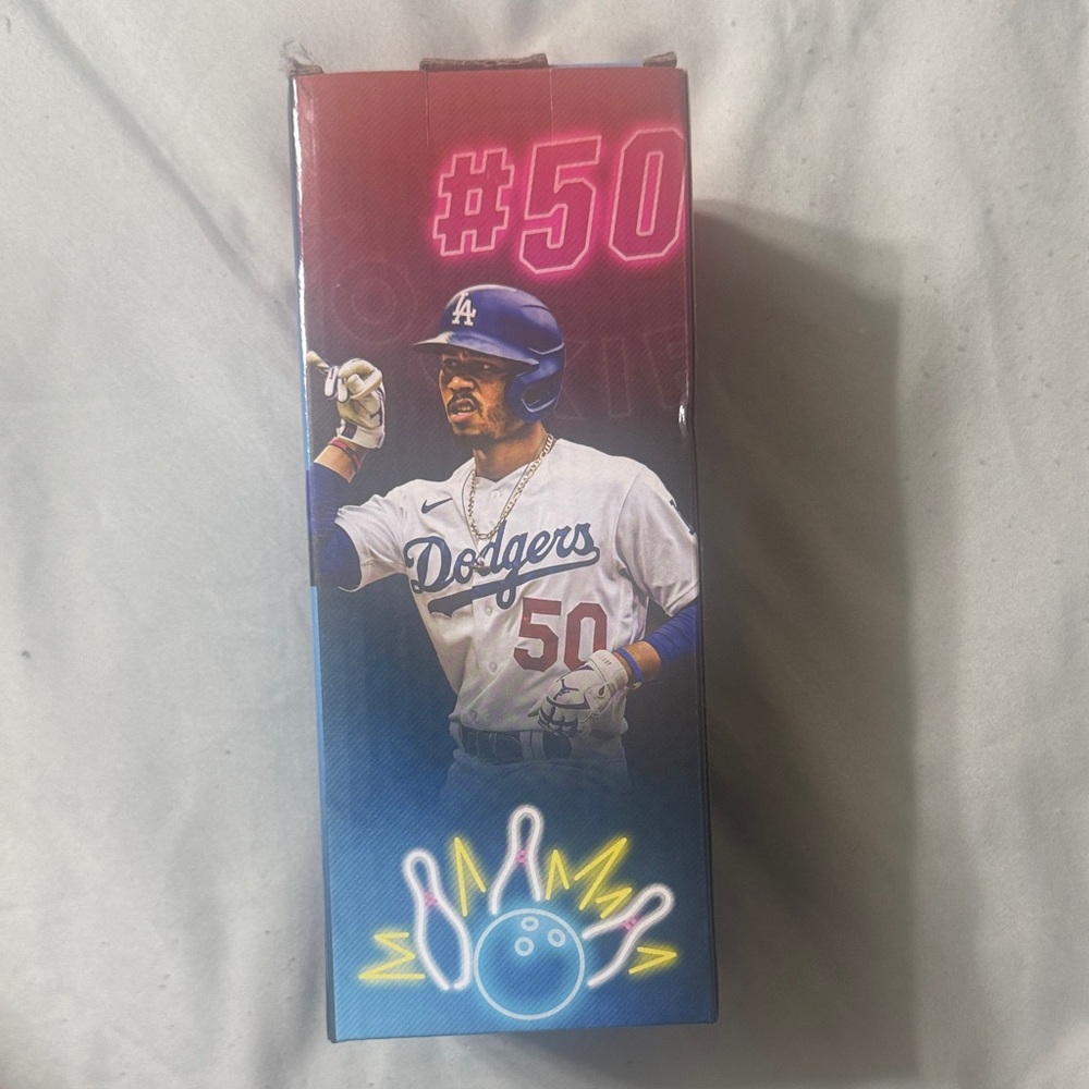 Dodgers Themed Collectible Figurine Mookie Betts Mr 300 Bobblehead